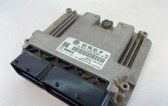 Volkswagen Cross Touran I Engine control unit/module 03G906021MP 03G906021AN 1039S23138