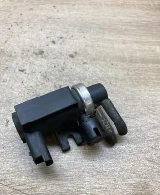 Peugeot 307 Vacuum valve 9641726680 72832800