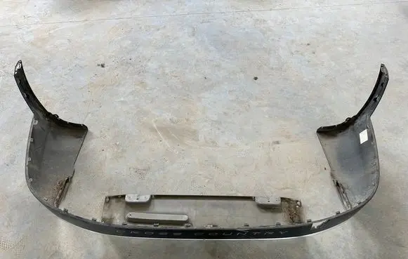 Volvo V90 Cross Country Rear bumper lower part trim 31383339