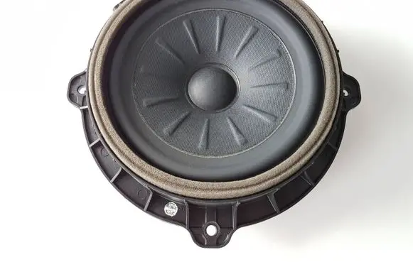 Hyundai Tucson TL Rear door speaker 96330D3000