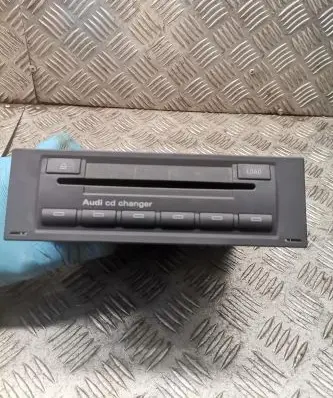 CD/DVD changer