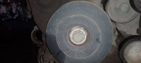 Peugeot 406 Crankshaft pulley