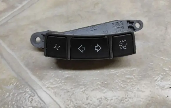 BMW 7 E65 E66 Steering wheel buttons/switches 0374671007 555288500