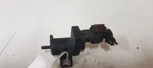 Opel Insignia A Turbo solenoid valve 55574896