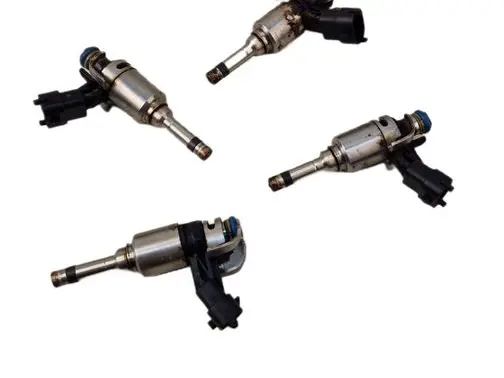 KIA Sportage Fuel injectors set 0261500331 353102B160