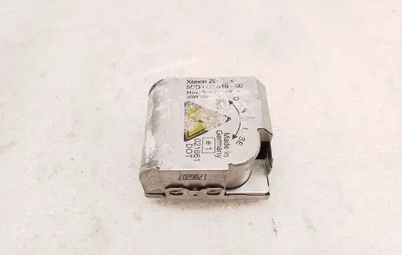 BMW X5 E53 Headlight ballast module Xenon 5DD00831950