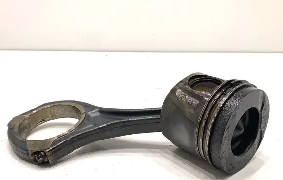 Mercedes-Benz CLS C218 X218 Piston with connecting rod 