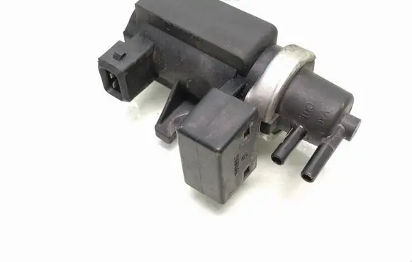 BMW X3 E83 Turbo solenoid valve 2247906
