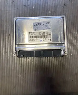 Land Rover Range Rover L322 Engine control unit/module 0261207715 NNN000390 26RT5498