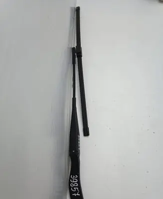 Volvo V50 Front wiper blade arm 8620200