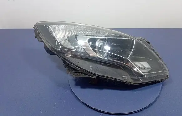 Opel Zafira C Headlight/headlamp 39009022