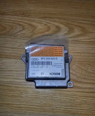 Audi A3 S3 8P Air suspension control unit module (rear) 8P0959655D