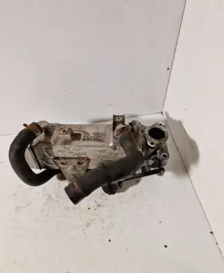 Hyundai ix35 EGR valve cooler 284102F140 201308160079