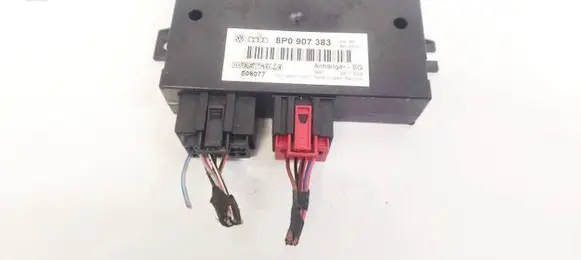 Volkswagen PASSAT B6 Other control units/modules 8P0907383