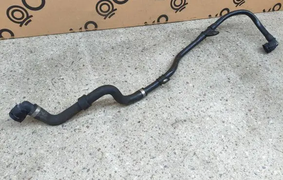 Mercedes-Benz C W205 Engine coolant pipe/hose A2055011891 19912791G