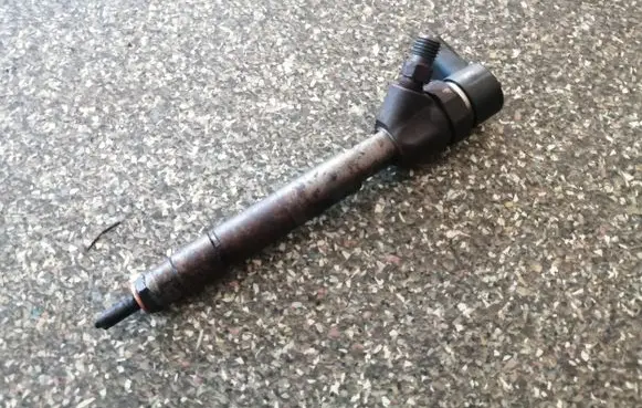 Honda Accord Fuel injector 0445110172