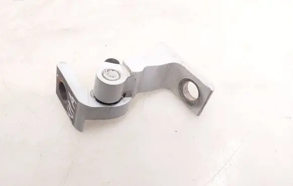 Porsche Cayenne (9Y0 9Y3) Front door lower hinge 8S0833403E 8S0833405A