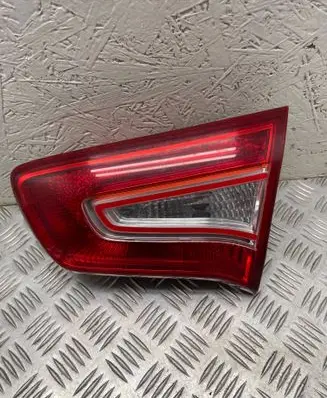 KIA Sportage Tailgate rear/tail lights 924063W0