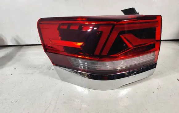 Volkswagen Atlas Rear/tail lights 3CN945095H 23F0378500