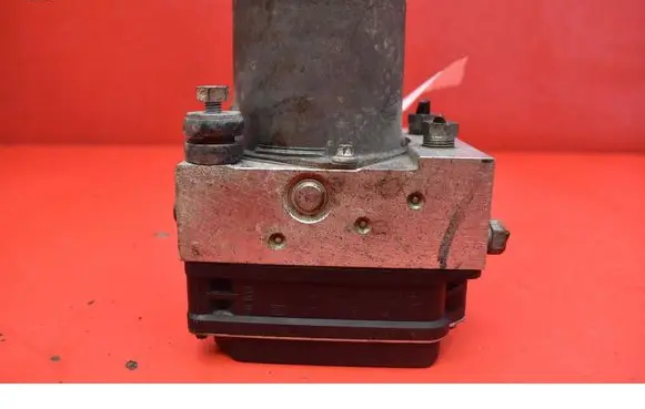 Nissan Qashqai ABS Pump 0265251854
