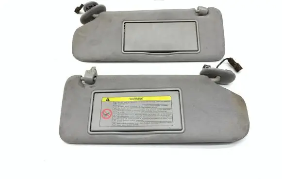 Toyota Avensis T250 Sun visor