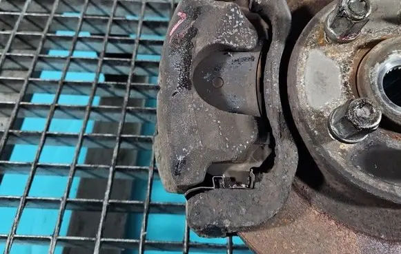 Nissan Qashqai Front brake caliper IMPRK1556180