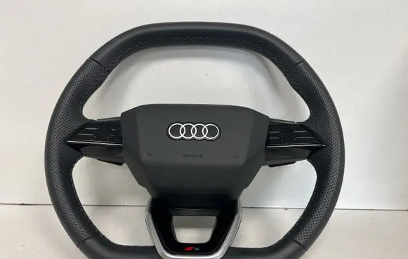 Audi Q6 e-tron Steering wheel 3135421002