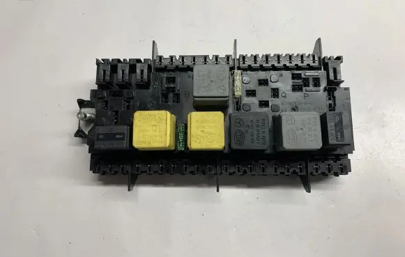 Mercedes-Benz CLA C117 X117 W117 Fuse module A2469060093