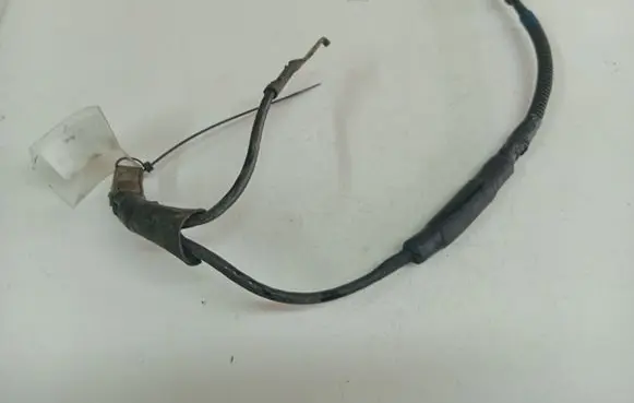 Toyota Yaris Positive cable (battery)