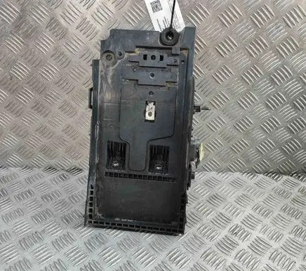 Ford Mondeo MK V Battery box tray DG9310723A