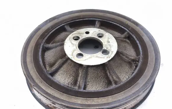 Jeep Cherokee Crankshaft pulley 55210310