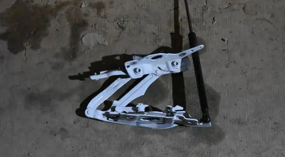 Porsche Panamera (971) Engine bonnet/hood hinges
