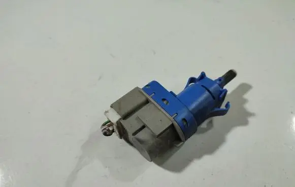 Ford Grand C-MAX Brake pedal sensor switch 