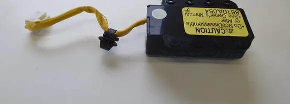 Mitsubishi Outlander Passenger airbag on/off switch 
