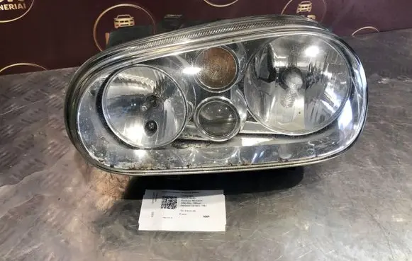 Volkswagen Golf IV Headlight/headlamp 1J1941015C 67736930