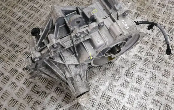 Jeep Avenger Automatic gearbox 9849341480