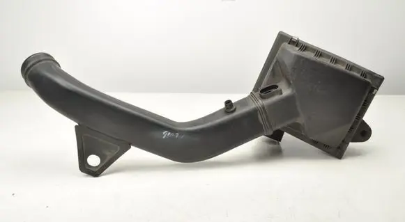 BMW 1 F20 F21 Air filter box 7602642