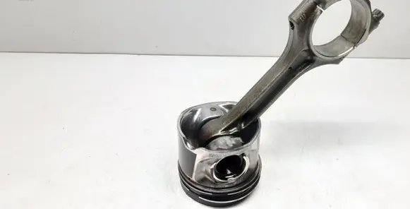 Volvo V60 Piston with connecting rod 81L123