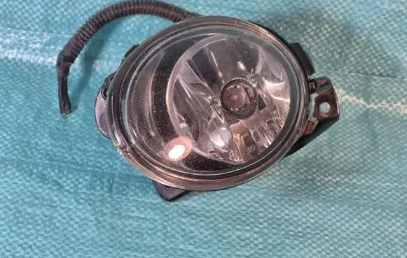 Volkswagen PASSAT B6 Front fog light 27129400