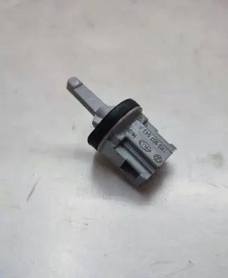 Audi Q7 4L Coolant temperature sensor 1K0907543A