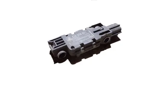 Audi A3 S3 A3 Sportback 8P Airbag deployment crash/impact sensor 8J0959651