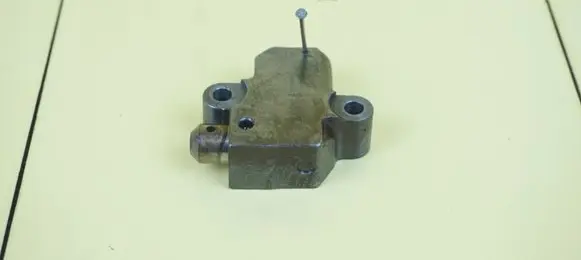 Honda CR-V Timing belt/chain tensioner 12SP31