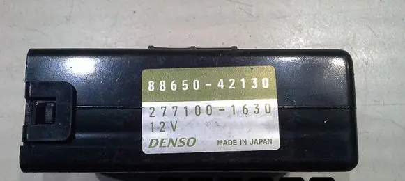 Toyota RAV 4 (XA10) Engine control unit/module 88650-42130
