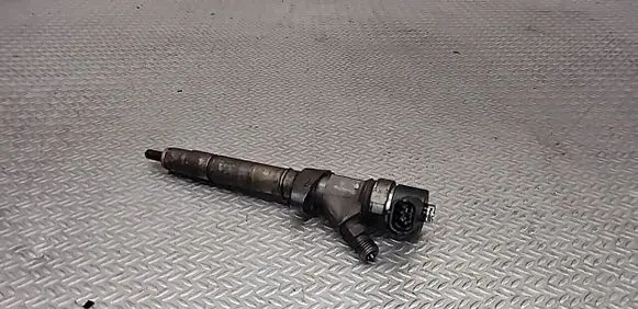 Fuel injector