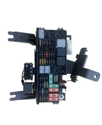 Mercedes-Benz ML W164 Fuse module A1645403372 17222240 YAP3084107