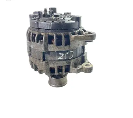 Volkswagen Polo V 6R Generator/alternator 04C903023L