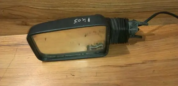 Peugeot 405 Front door electric wing mirror e200726
