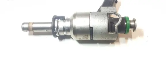 Audi A7 S7 4G Fuel injector 206E036K