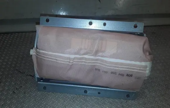 Volvo XC90 Passenger airbag 8686592