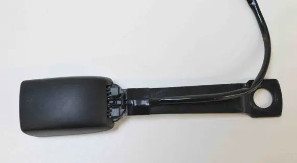 Subaru Outback Front seatbelt buckle E034501
